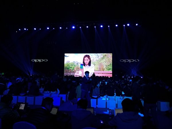 看直播送手机！OPPO R9春季新品发布会图文直播