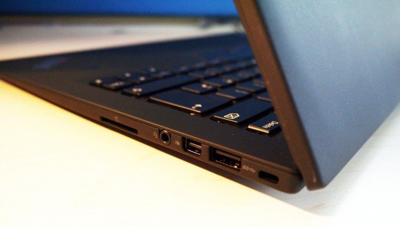 联想ThinkPad X1 Carbon Touch评测 续航力不佳