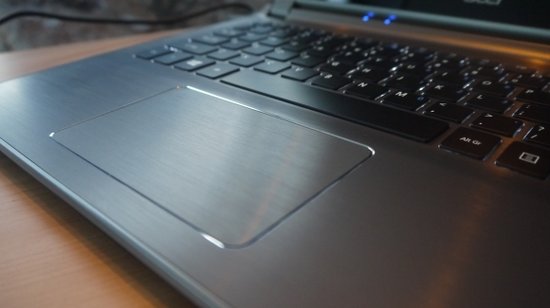 Haswell新本宏碁Aspire V7上手 全高清IPS屏效果好