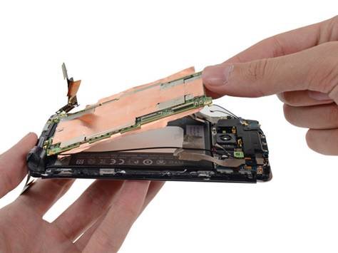 Step 1 — HTC One Teardown