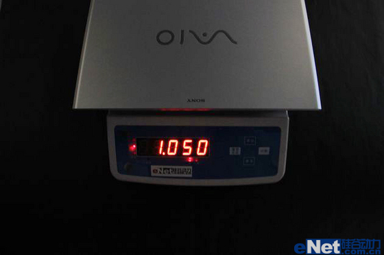 评VAIO Pro 13：轻巧便携 续航持久
