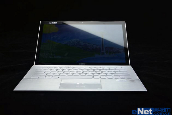 评VAIO Pro 13：轻巧便携 续航持久