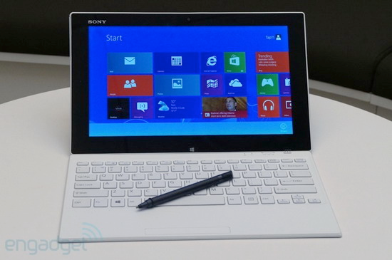 索尼VAIO Tap 11试玩：支架设计优于Surface 