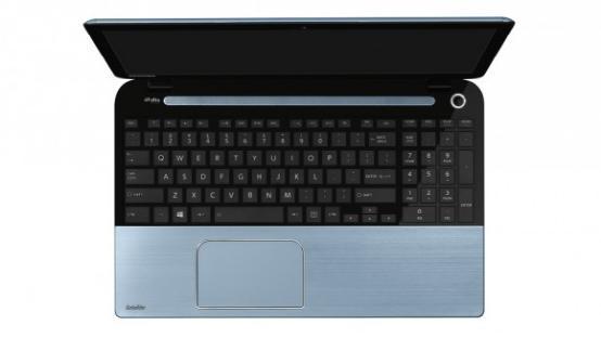 东芝新本S50D上手 性能优秀但屏幕效果不佳