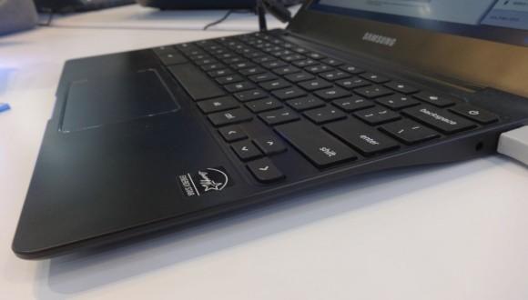 三星Chromebook 2上手 塑料部分做一般