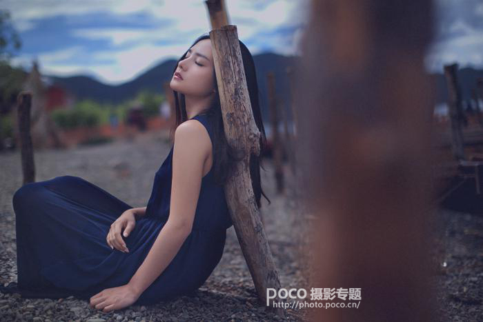 Photoshop打造暗调冷色外景美女图片 全福编程网