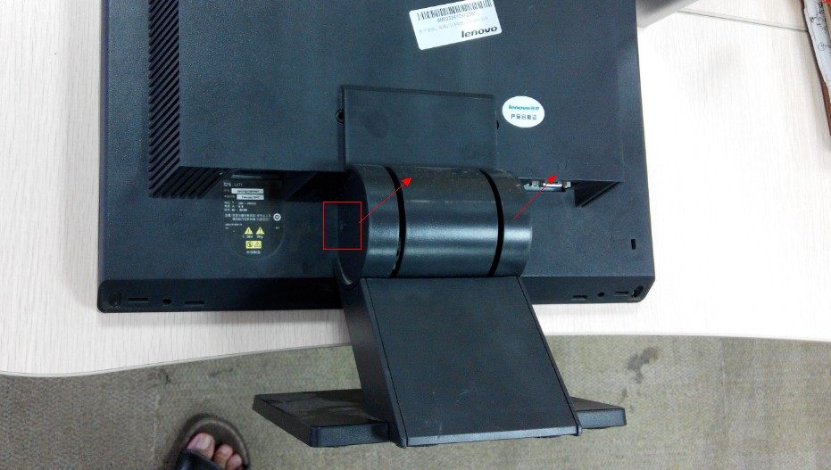 L197显示器支架拆装  全福编程网