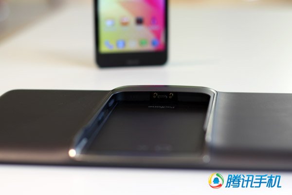 华硕PadFone Infinity评测：配置高屏幕好售价贵