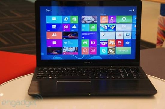 索尼Fit 15新本评测 配1080p屏幕支持NFC