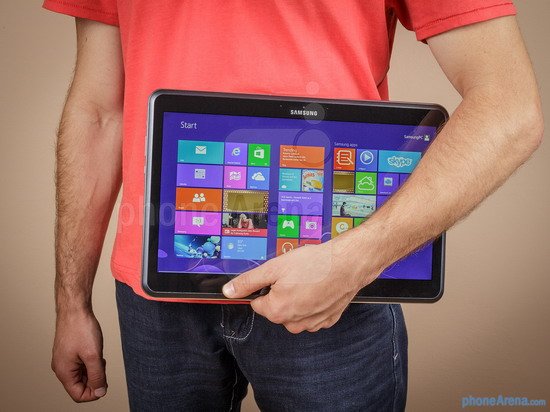 3200×1800超清屏配Win8.1+安卓 三星ATIV Q评测